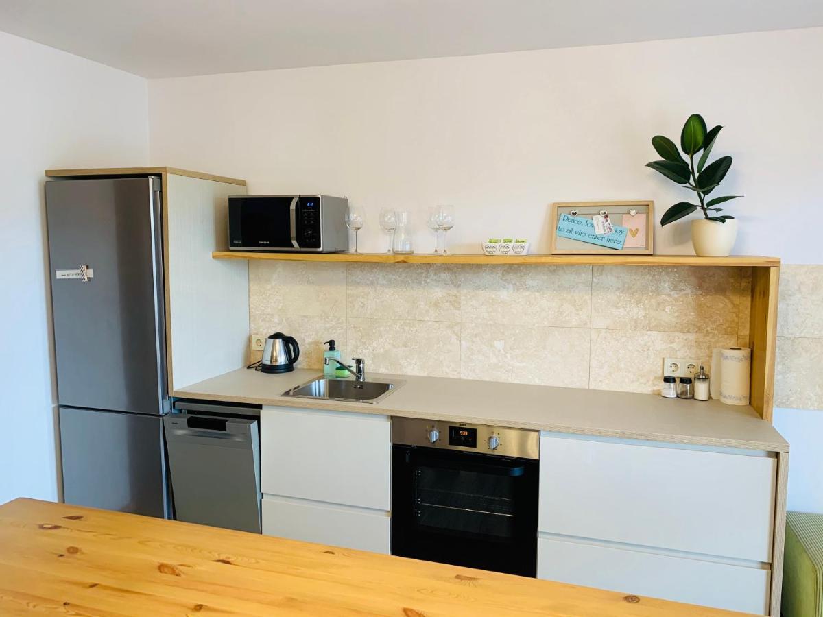 Egria Apartments Bagian luar foto
