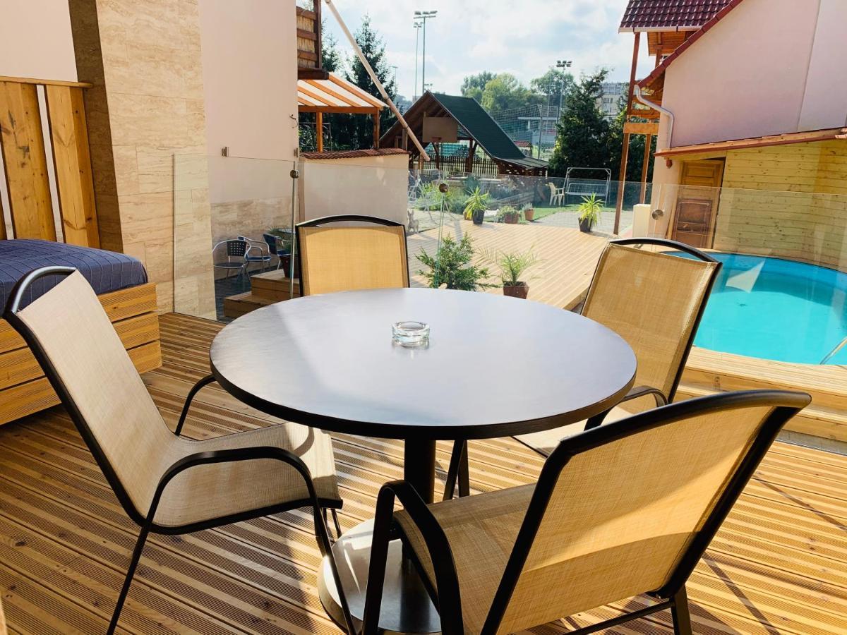 Egria Apartments Bagian luar foto