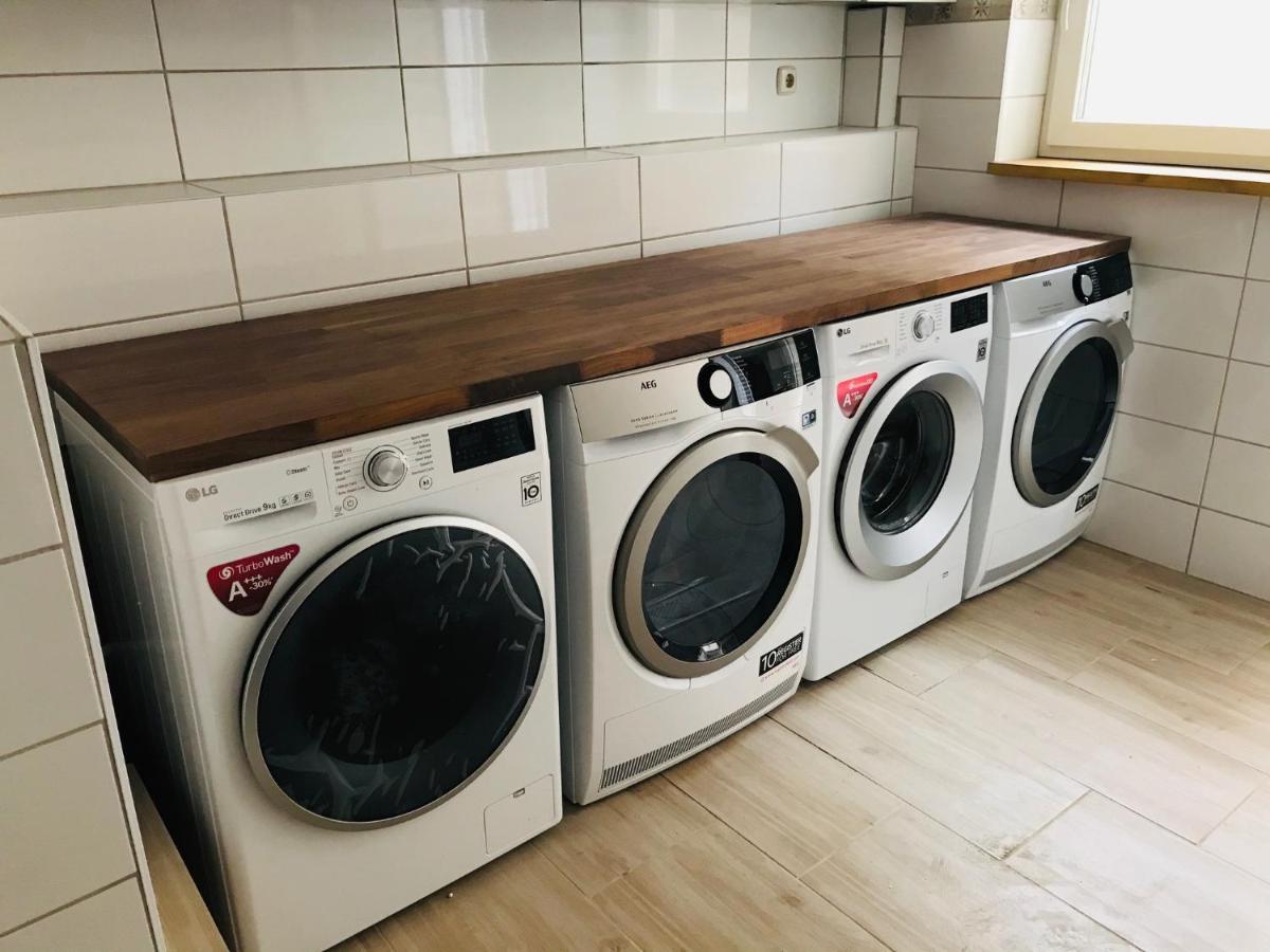 Egria Apartments Bagian luar foto