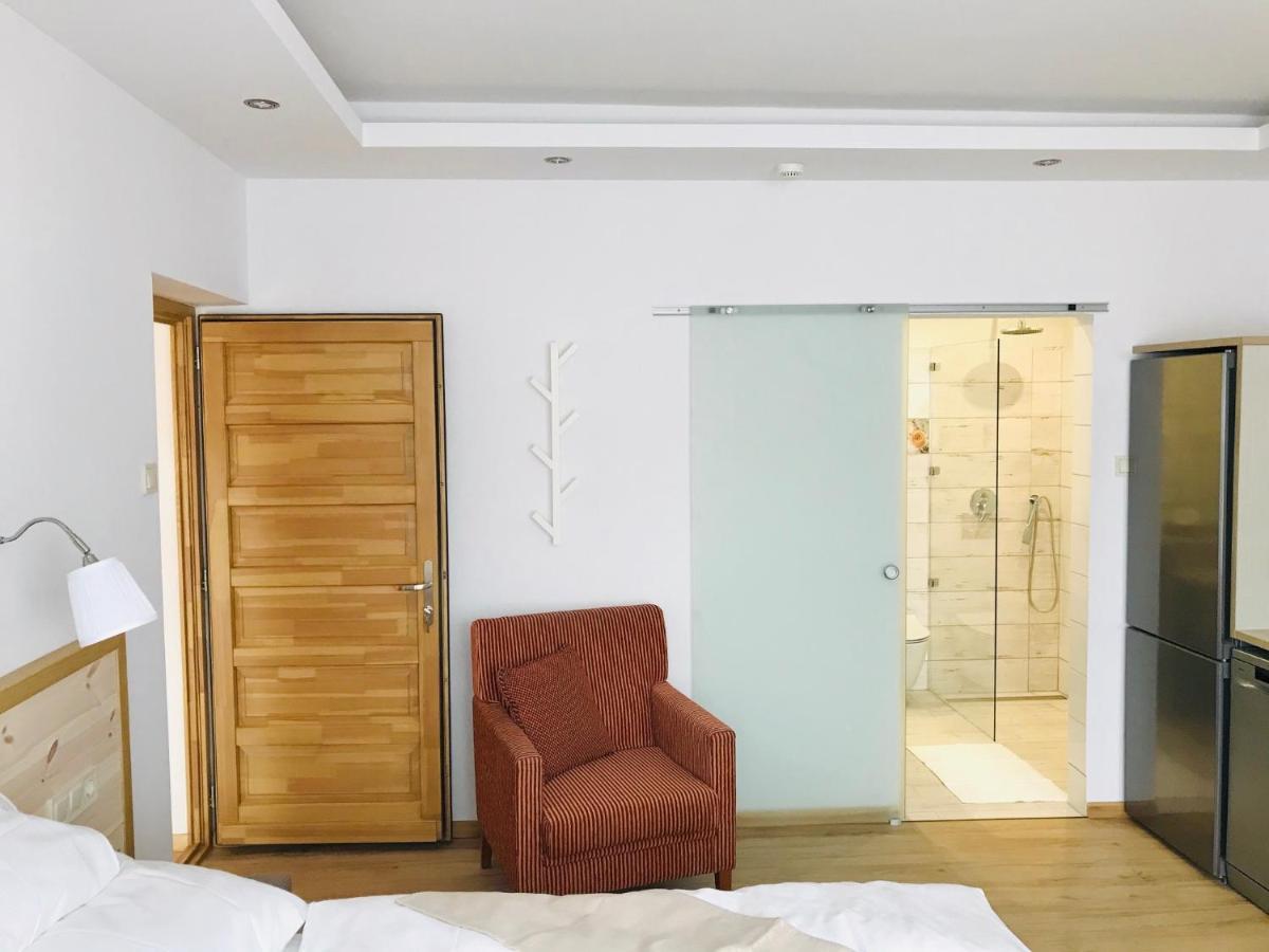 Egria Apartments Bagian luar foto