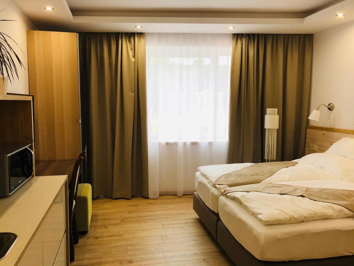 Egria Apartments Bagian luar foto